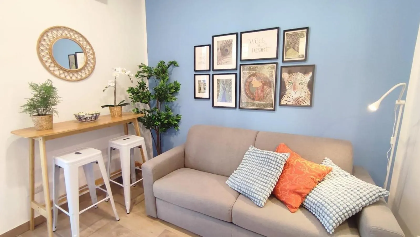 Il Colibri A Monteoliveto Apartment Naples
